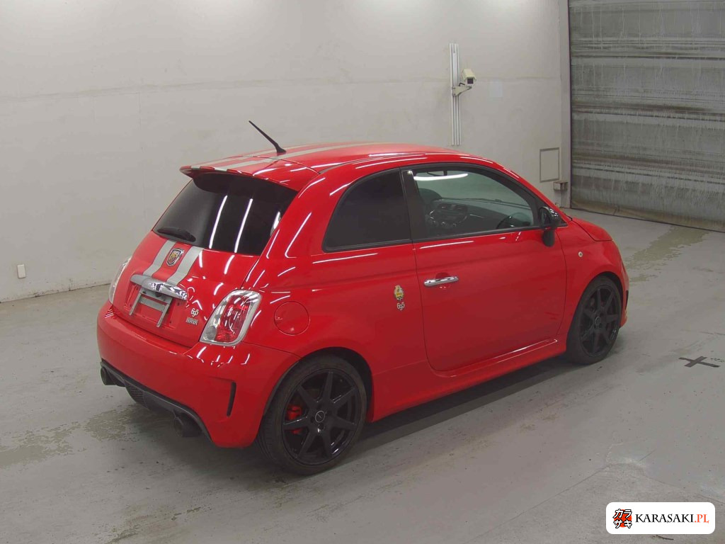 2011 Abarth 695 Tributo Ferrari 4