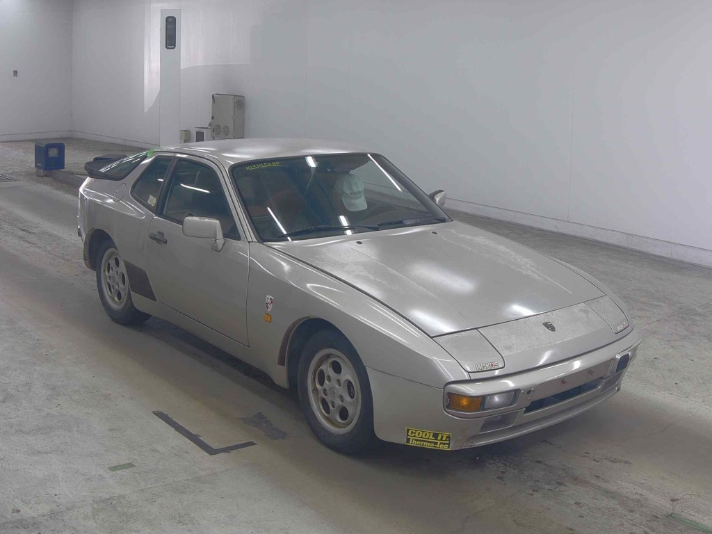 Porsche 944 1986 z aukcji japońskiej
