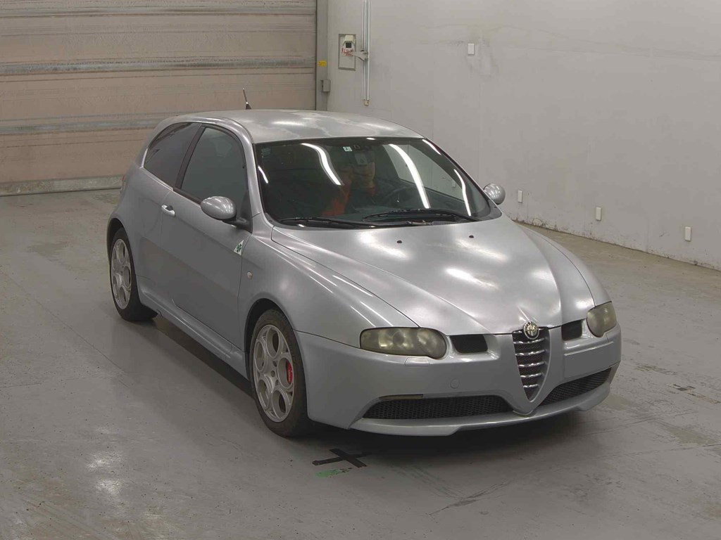 Alfa Romeo Alfa 147 2003 z aukcji japońskiej