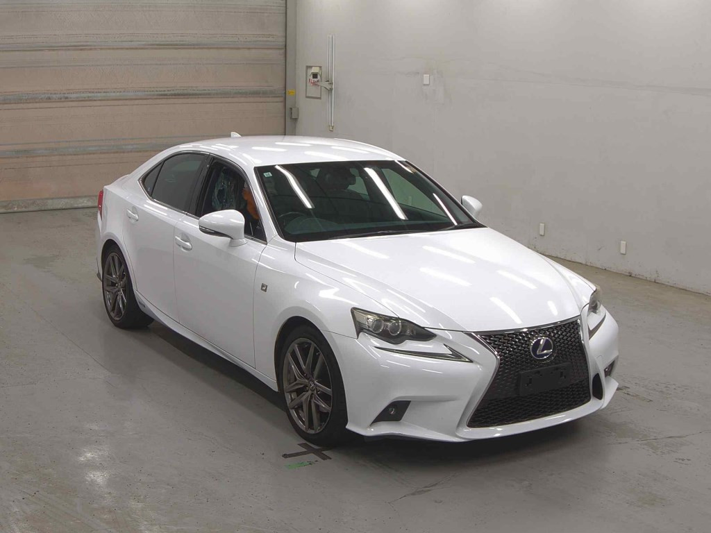 Lexus Is 2013 z aukcji japońskiej