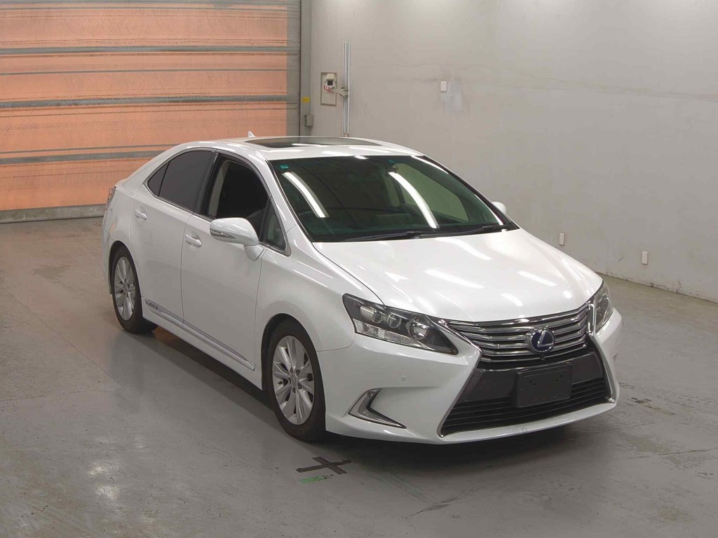 Lexus HS 2013 z aukcji japońskiej