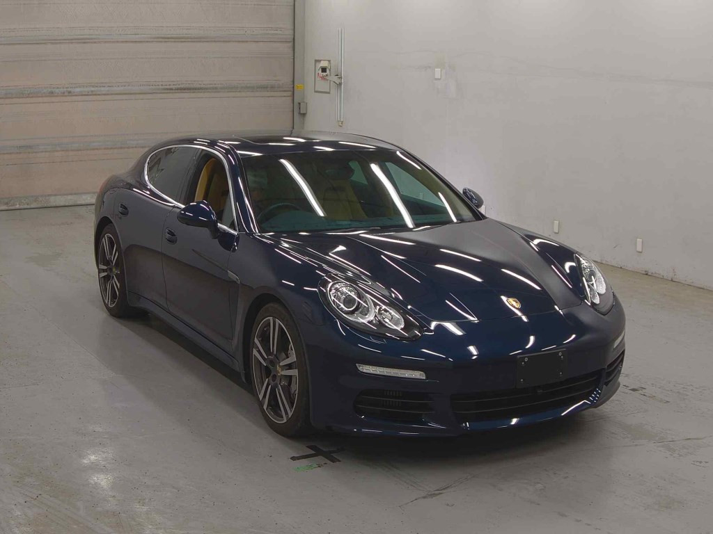 Porsche Panamera 2015 z aukcji japońskiej