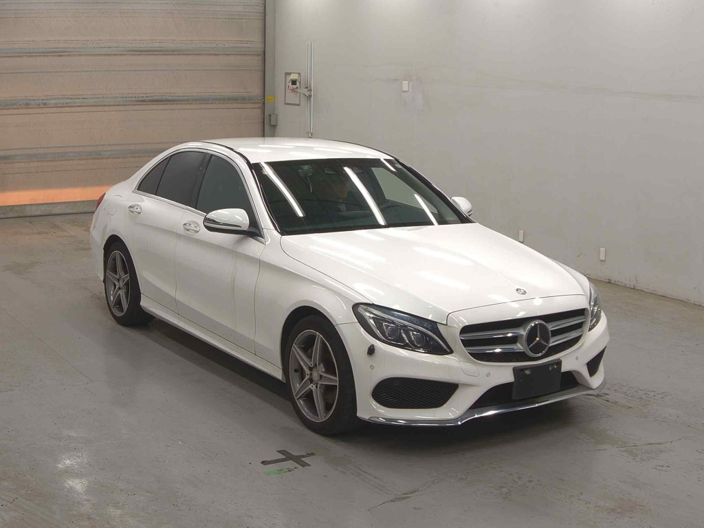 Mercedes-Benz C-Class 2015 z aukcji japońskiej