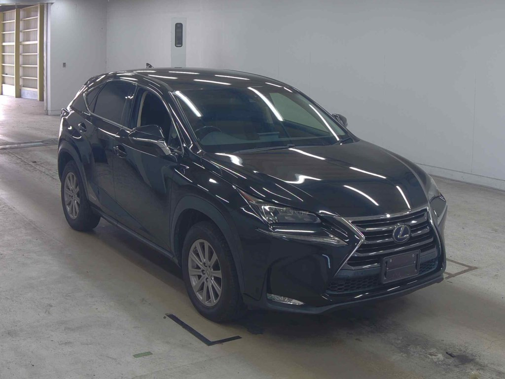 Lexus NX 2015 z aukcji japońskiej