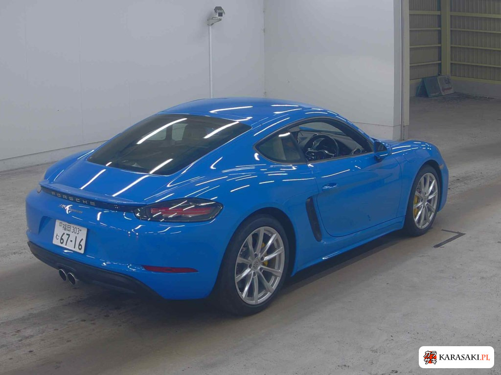 2022 Porsche 718 Cayman 4