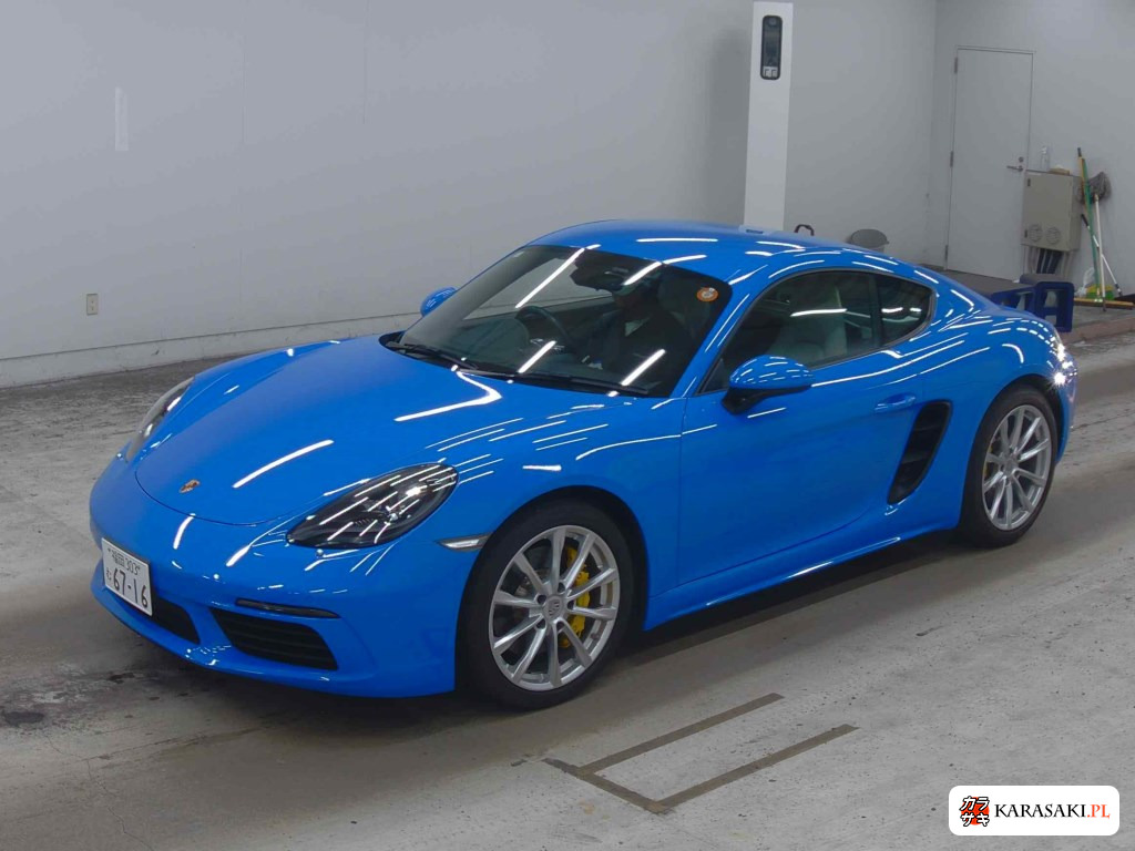 2022 Porsche 718 Cayman 3