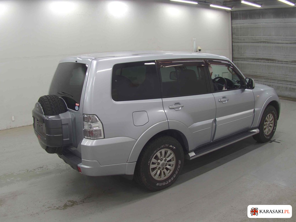 Mitsubishi Pajero 2014 z aukcji japońskiej