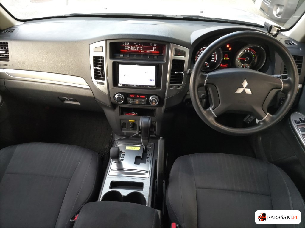 Mitsubishi Pajero 2014 z aukcji japońskiej