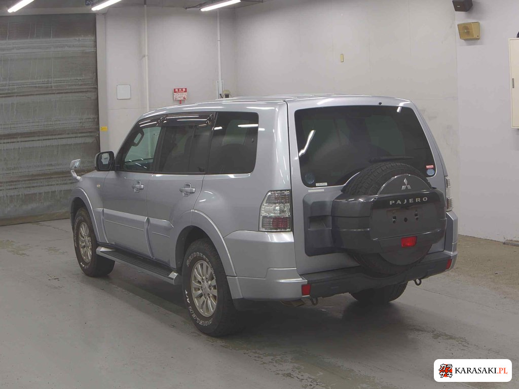 Mitsubishi Pajero 2014 z aukcji japońskiej