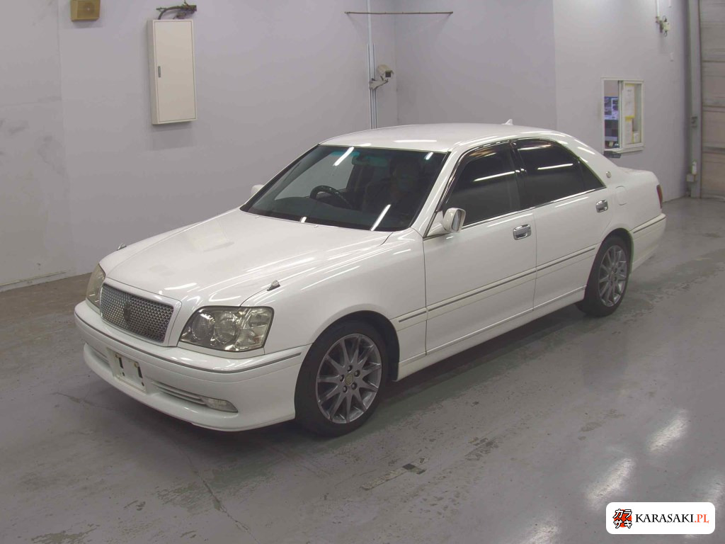 Toyota Crown 2002 z aukcji japońskiej