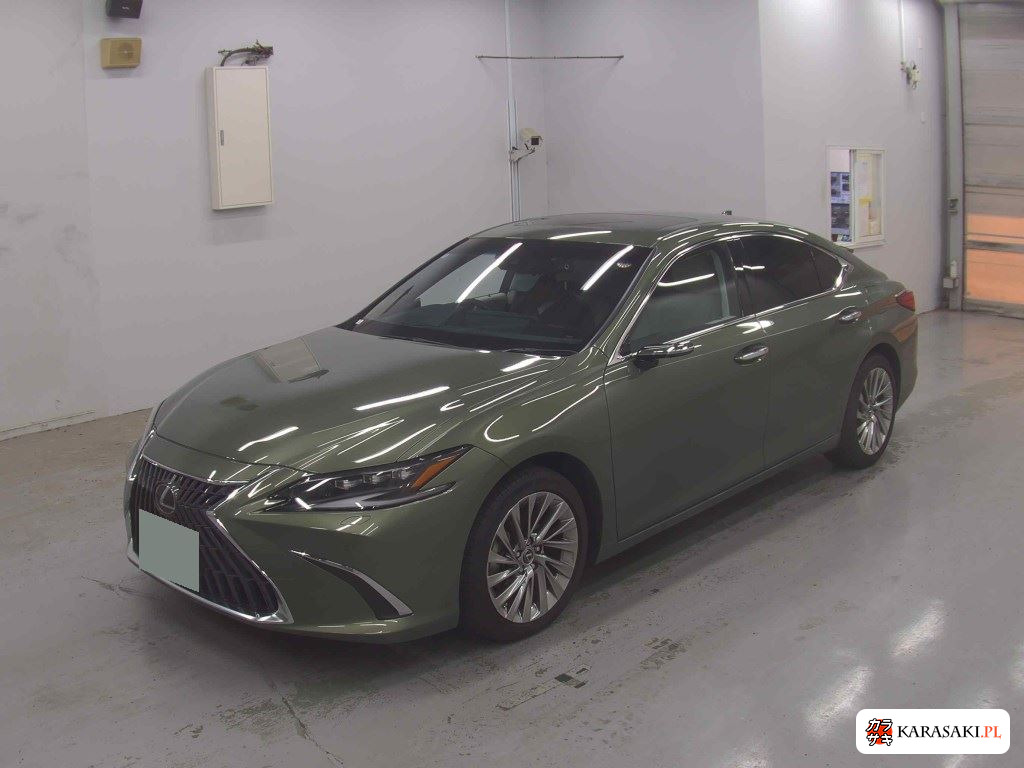 Lexus Es 2024 z aukcji japońskiej
