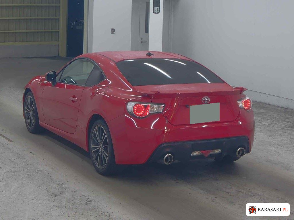 Toyota 86 2012 z aukcji japońskiej