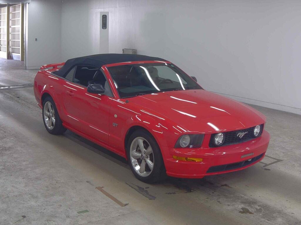 Ford Mustang 2007 z aukcji japońskiej