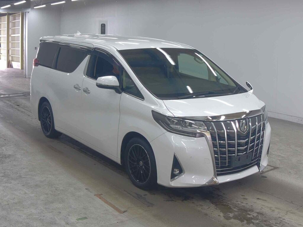 Toyota Alphard 2019 z aukcji japońskiej
