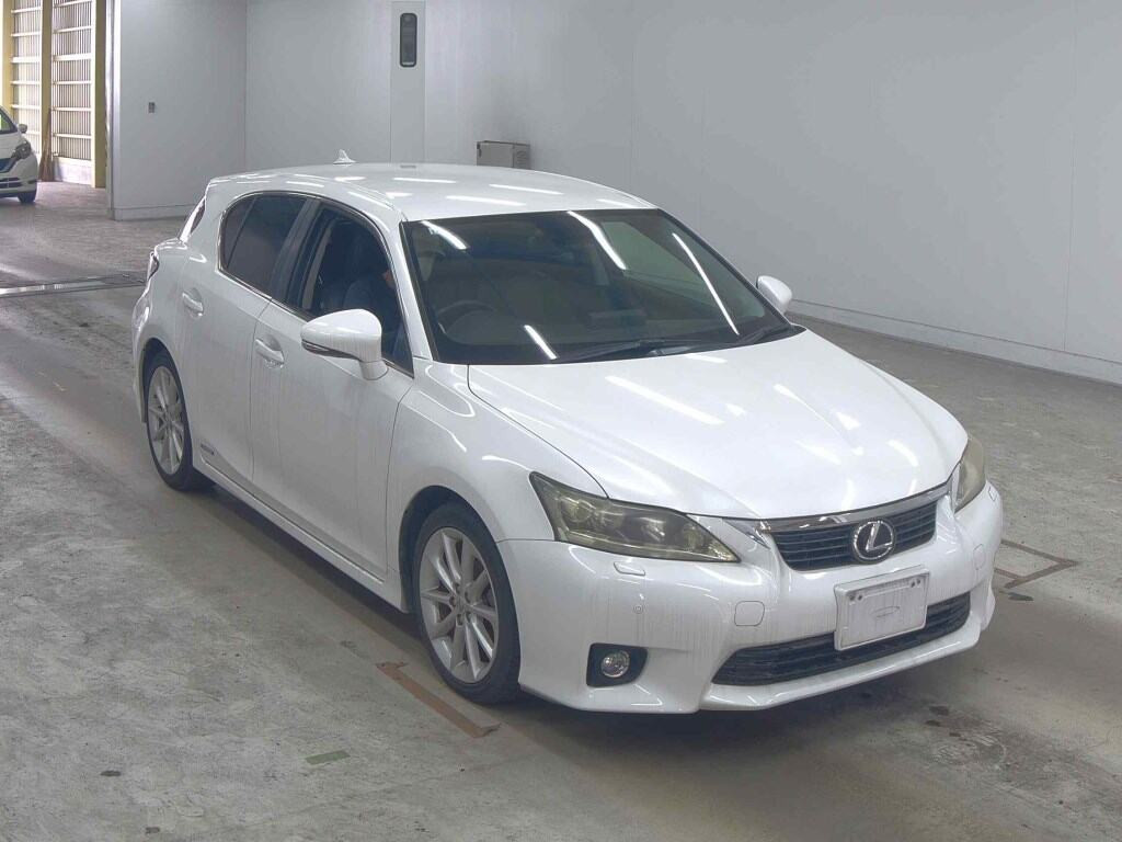 Lexus CT 2011 z aukcji japońskiej