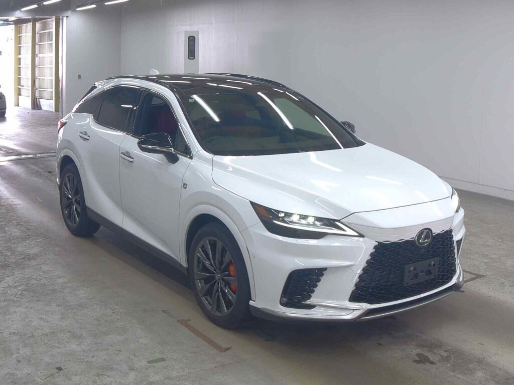 Lexus RX 2025 z aukcji japońskiej