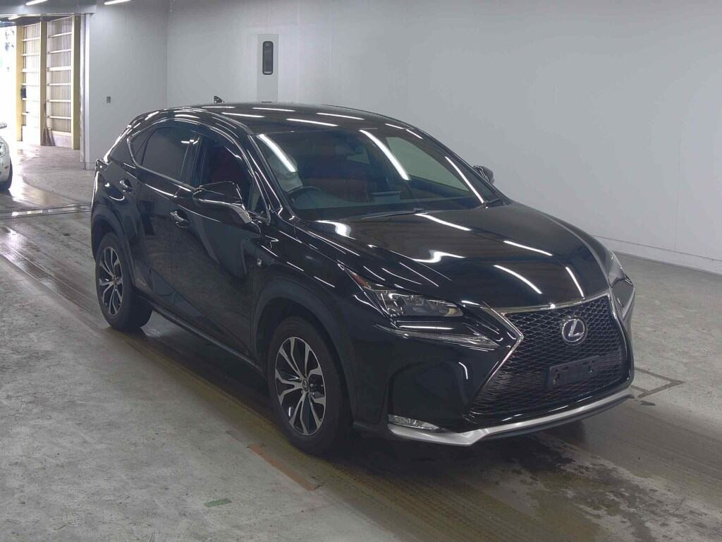 Lexus NX 2015 z aukcji japońskiej