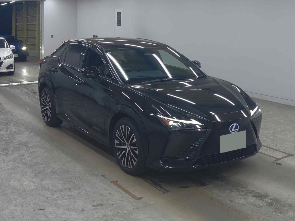 Lexus RZ 2023 з японського аукціону