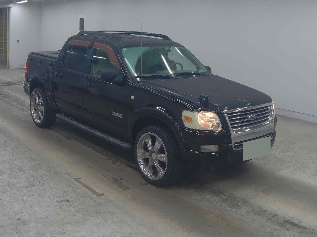 Ford Explorer Sport Trac 2007 z aukcji japońskiej