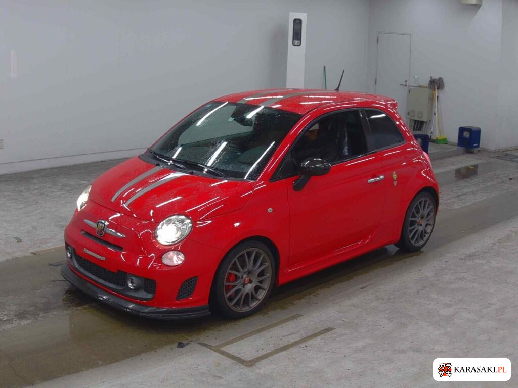 2010 Abarth 695 3