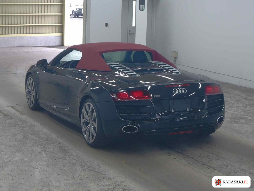 2011 Audi R8 Spyder 4WD 2
