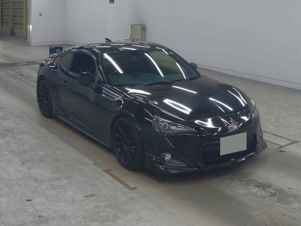 Toyota 86 2012 z aukcji japońskiej