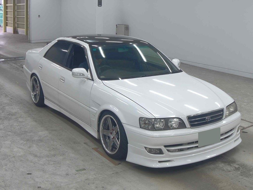 Toyota Chaser 1998 z aukcji japońskiej