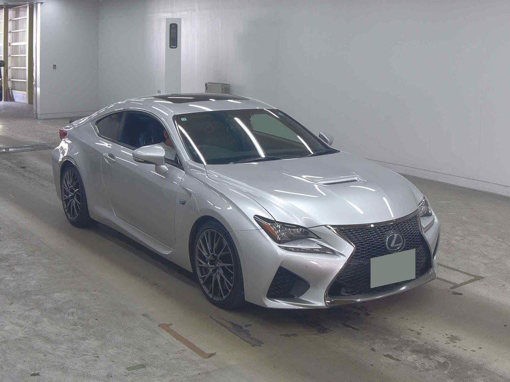 Lexus RC F 2015 z aukcji japońskiej