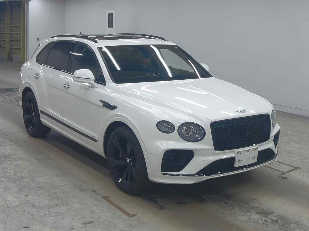 Bentley Bentayga 2021 z aukcji japońskiej