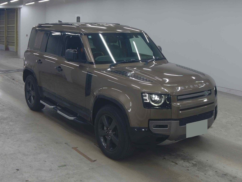 Land Rover Defender 2021 from a Japanese auction