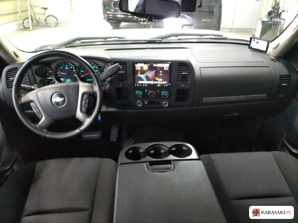 2013 Chevrolet Silverado 4D 4WD 5