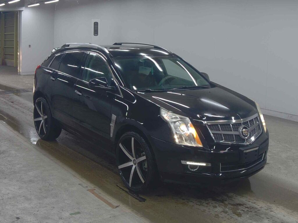 Cadillac SRX Crossover 2013 z aukcji japońskiej