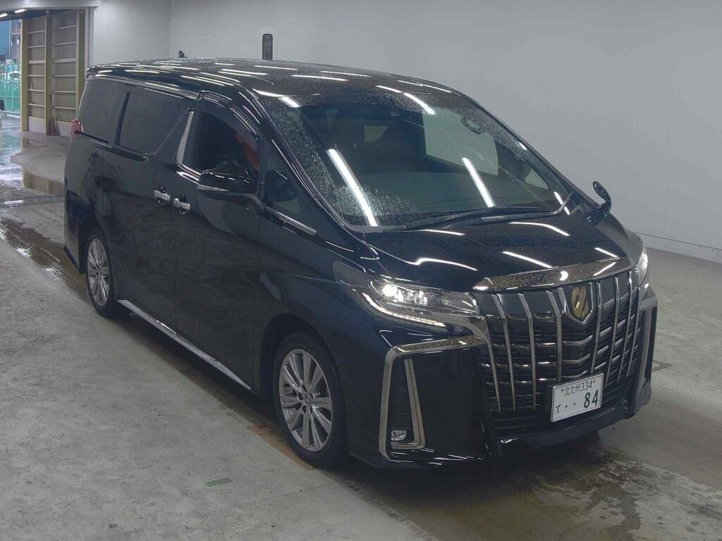 Toyota Alphard 2022 z aukcji japońskiej