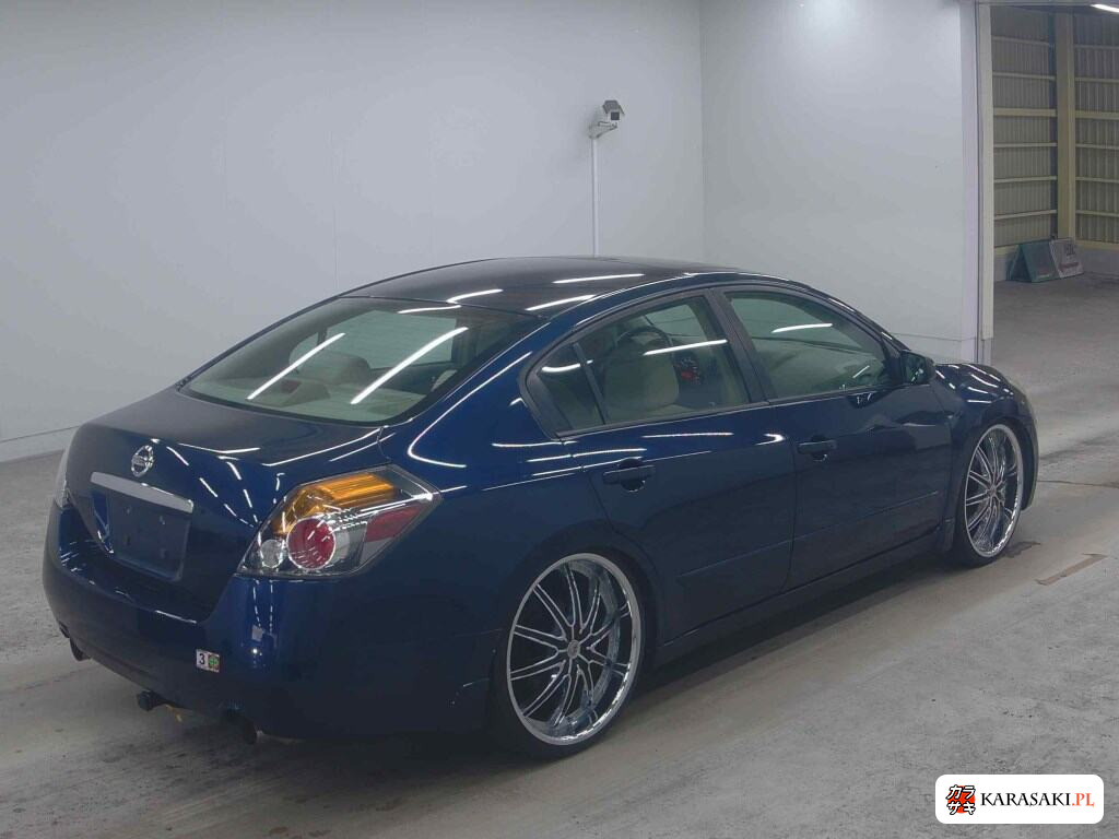 2007 America Nissan Altima 4D 4