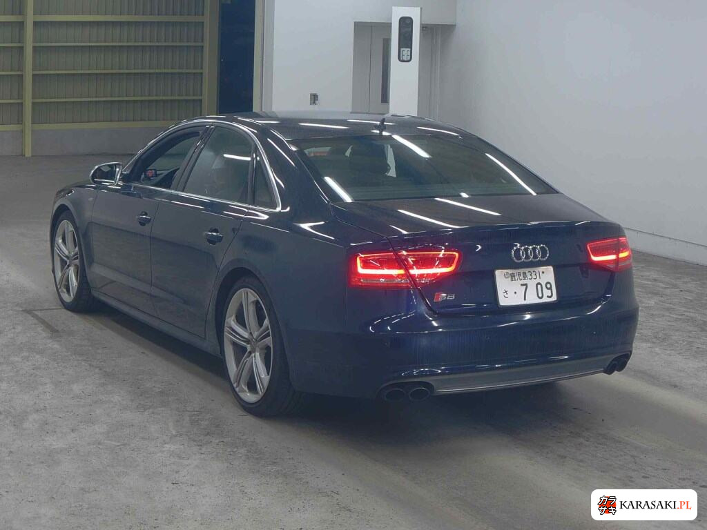 2013 Audi S8 4WD 2