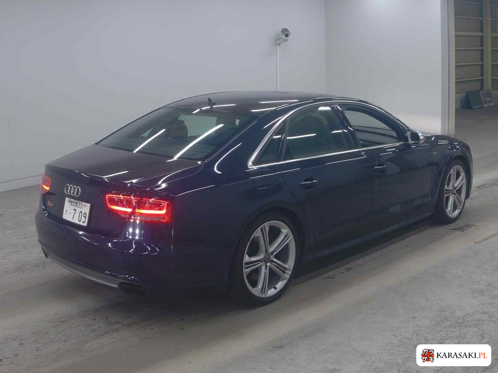 2013 Audi S8 4WD 4