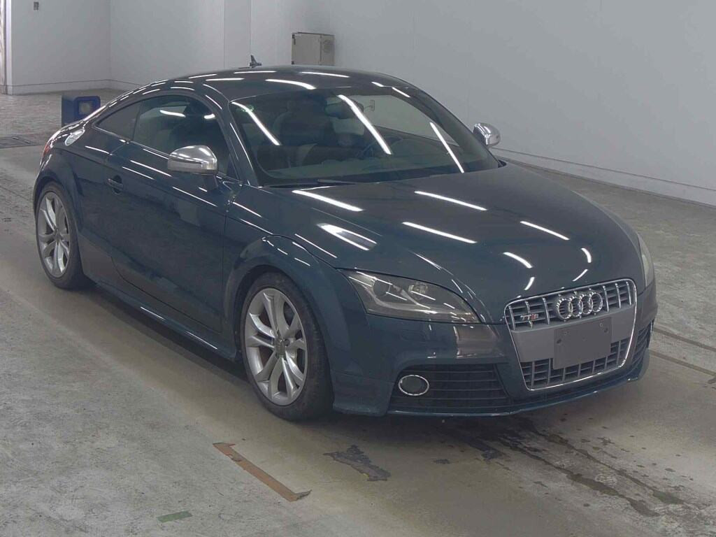 Audi TTS Coupe 2009 z aukcji japońskiej