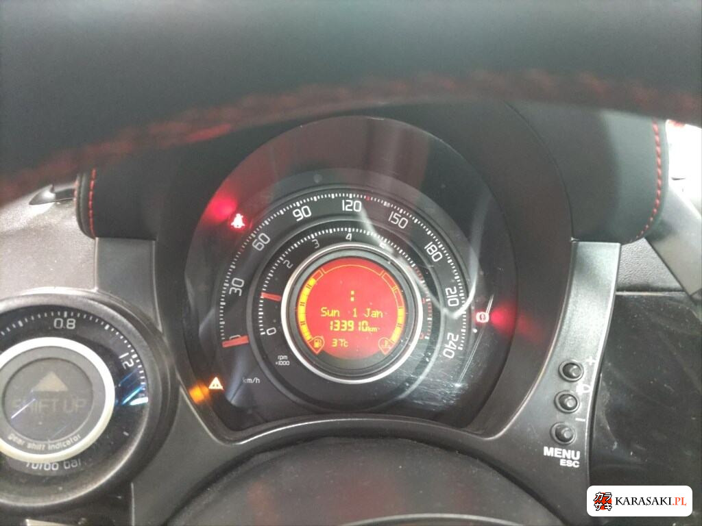 2010 Abarth 500 Base Grade 6