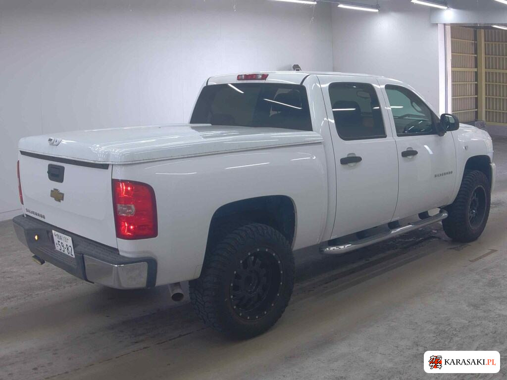 2013 Chevrolet Silverado 4D 4WD 4
