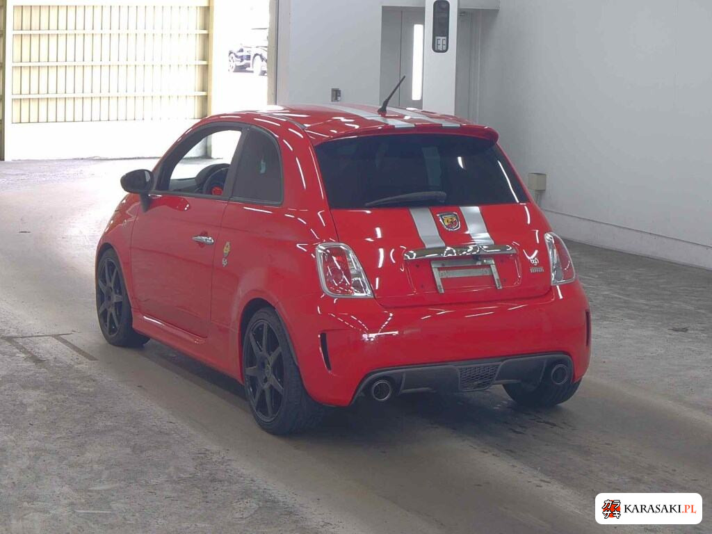 2011 Abarth 695 Tributo Ferrari 2
