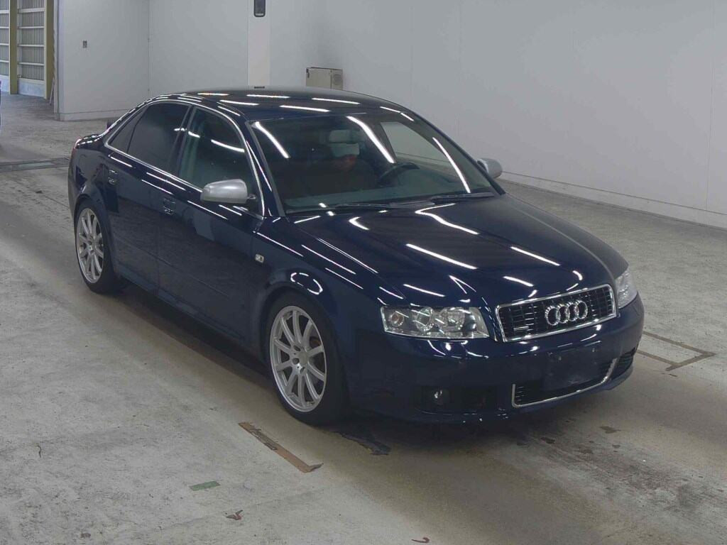 Audi A4 2005 z aukcji japońskiej