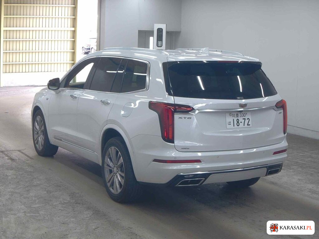 2023 Cadillac XT6 4WD Platinum 2