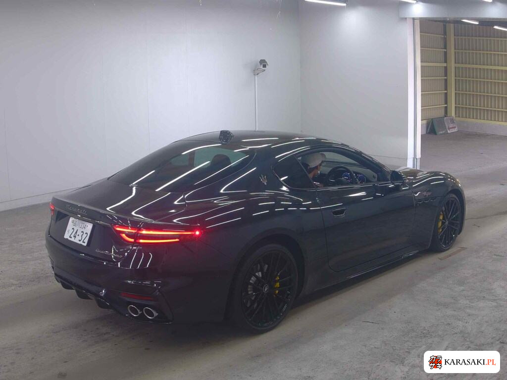 2025 Maserati GRANTURISMO4WD Trofeo 4