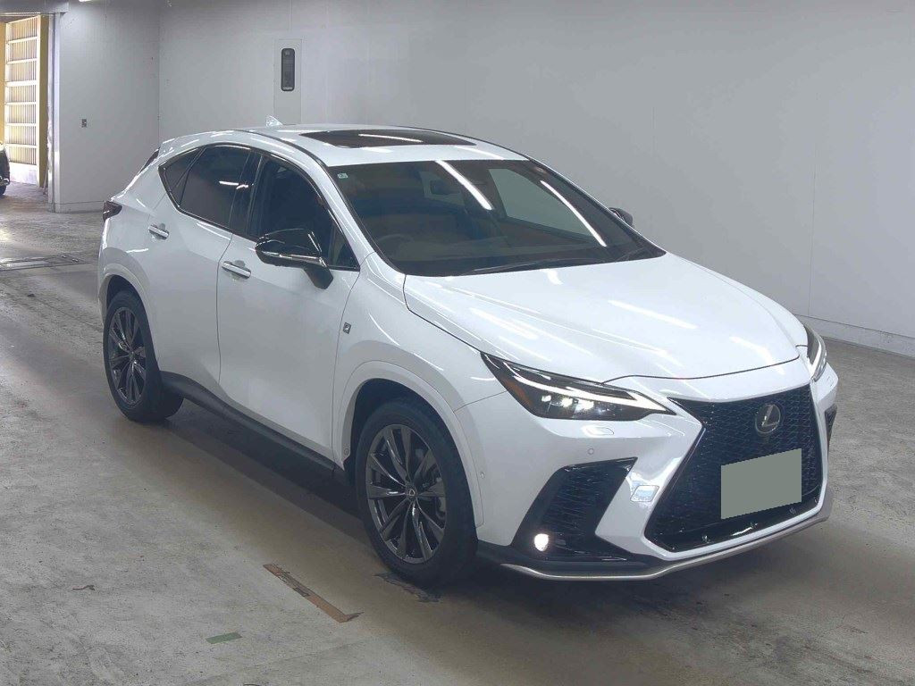 Lexus NX 2025 з японського аукціону