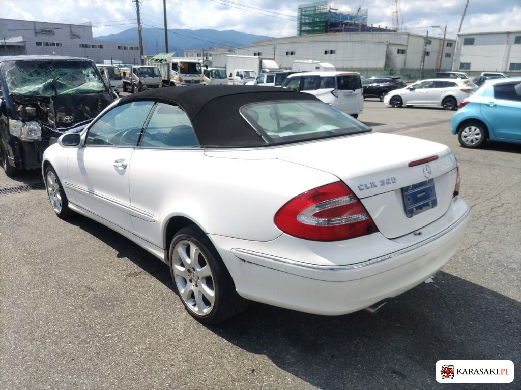 2004 Mercedes-Benz CLK Op CLK320 Cabriolet 2