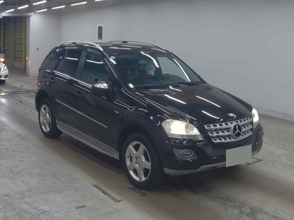 Mercedes-Benz M-Class 2010 z aukcji japońskiej