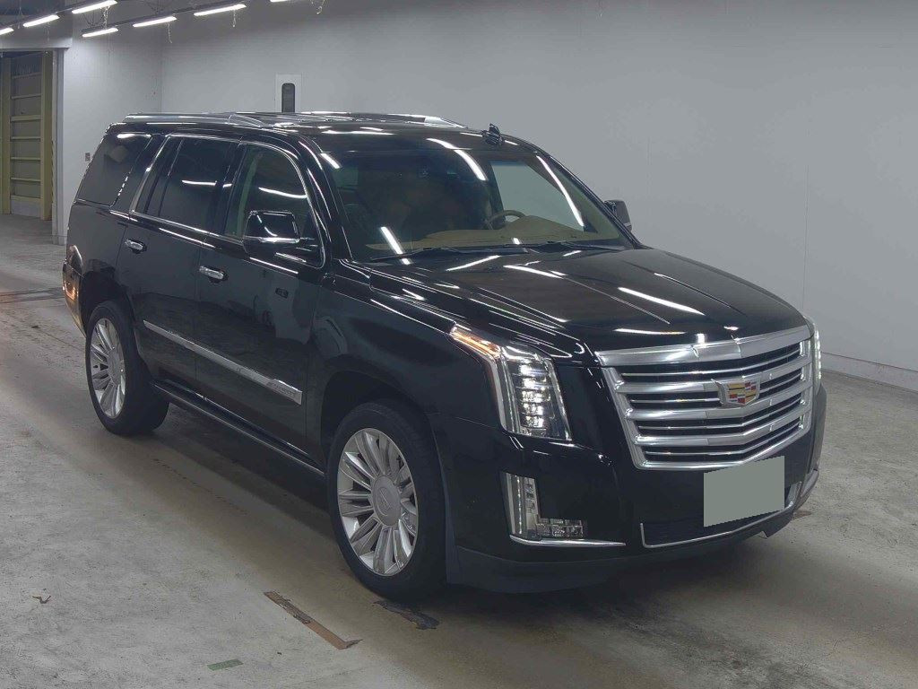 Cadillac Escalade 2016 z aukcji japońskiej