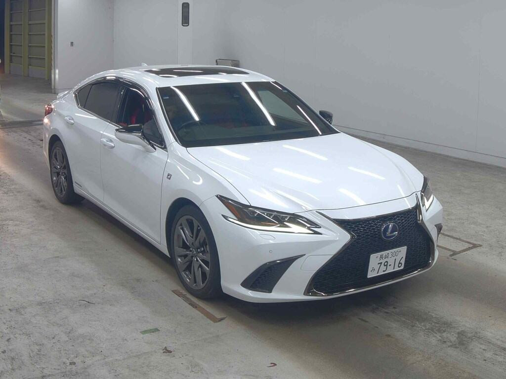 Lexus Es 2019 z aukcji japońskiej