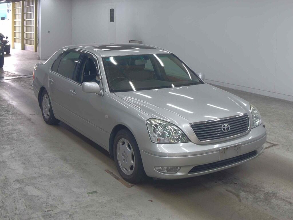 Toyota Celsior 2001 z aukcji japońskiej