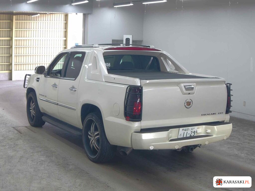 2013 Cadillac Escalade Ext 4WD 2